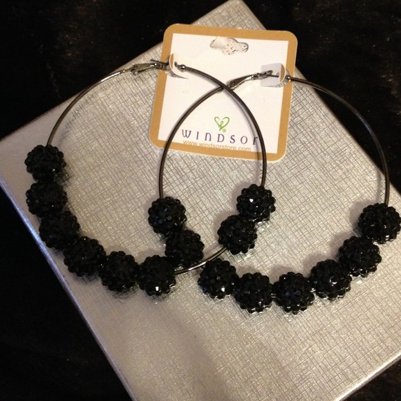 On hold for bundle... Brand New hoop earrings