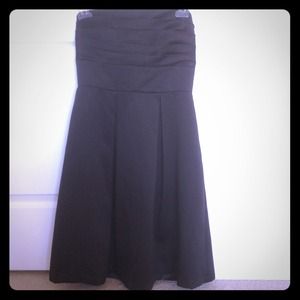 Elegant Black Strapless Dress