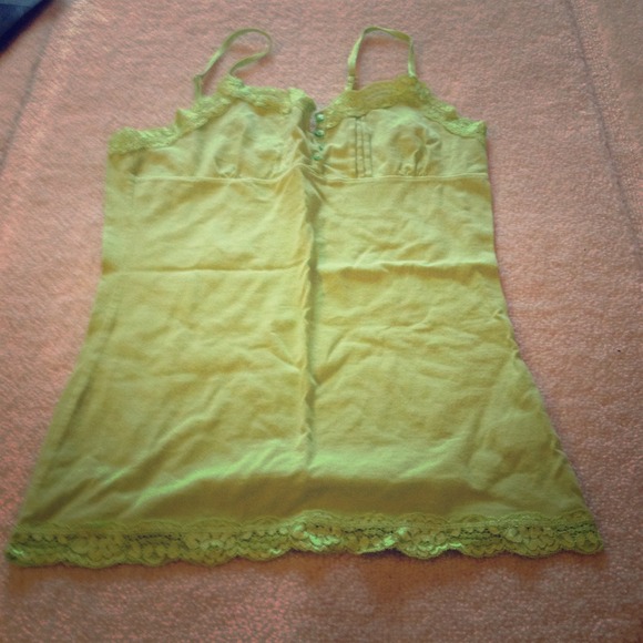 Line green tank, great for spring!