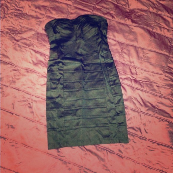 REDUCED 💚 Arden B Strapless Bandage dress black