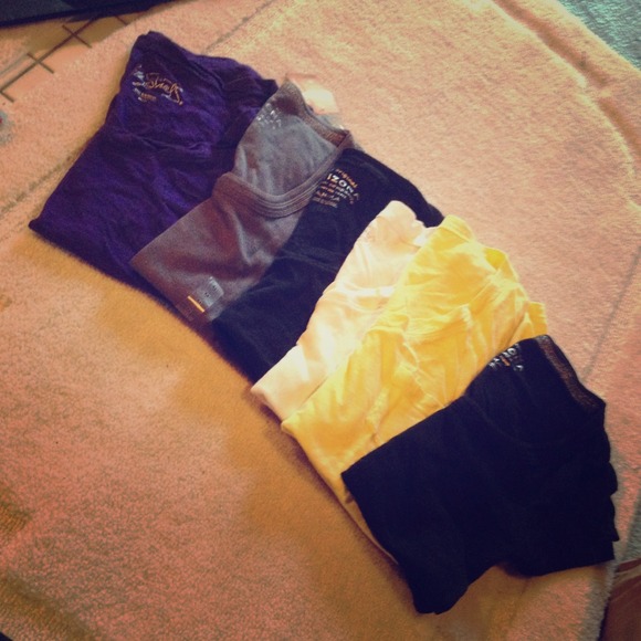 Basic layering tee bundle!