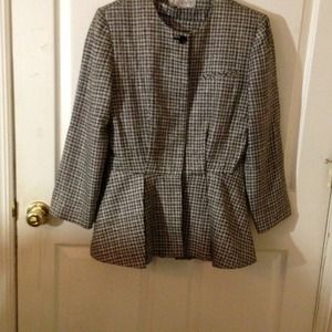 Suit, skirt and jacket.