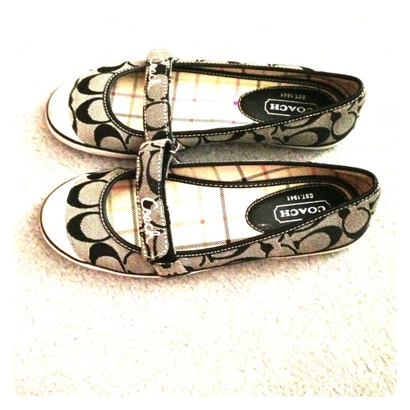 Coach Flats with Velcro Strap!