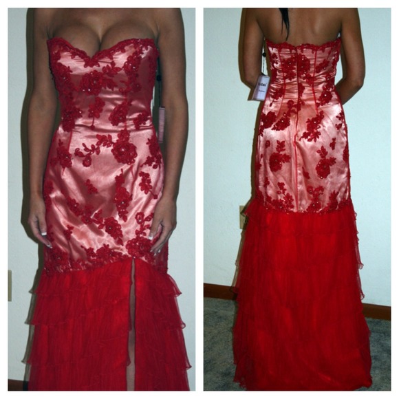 Red Jovani Sweetheart Cut Formal Gown - Picture 2 of 4