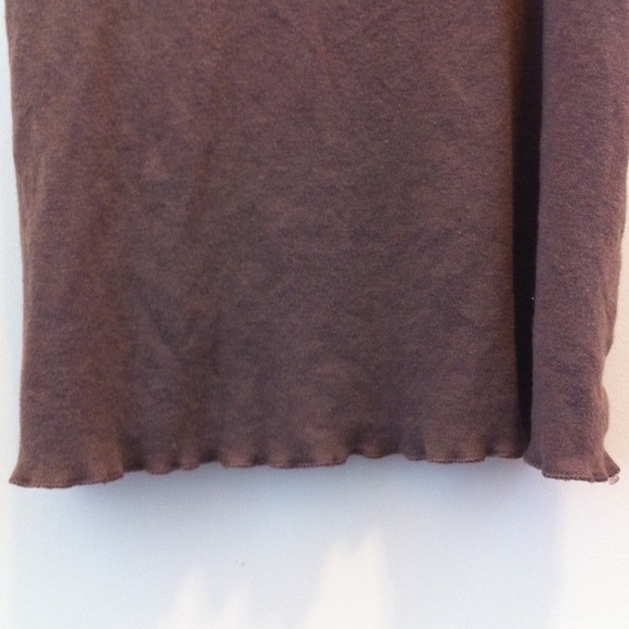 📦Bundled! // Racerback ruffle tank - Picture 3 of 3