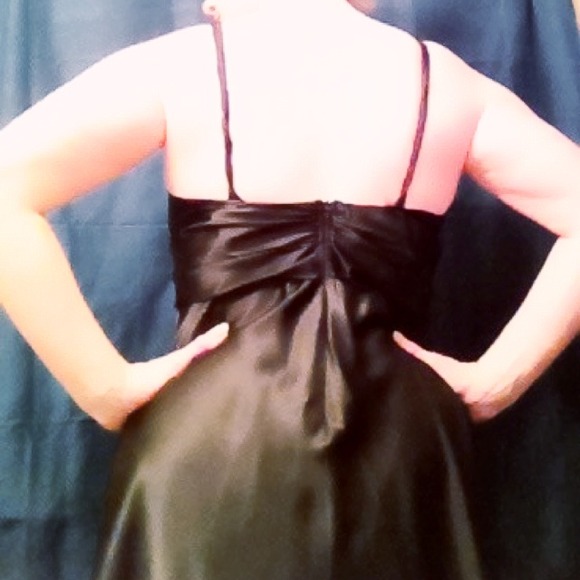 Black satin dress. ABS by Allen Schwartz. - Picture 2 of 4