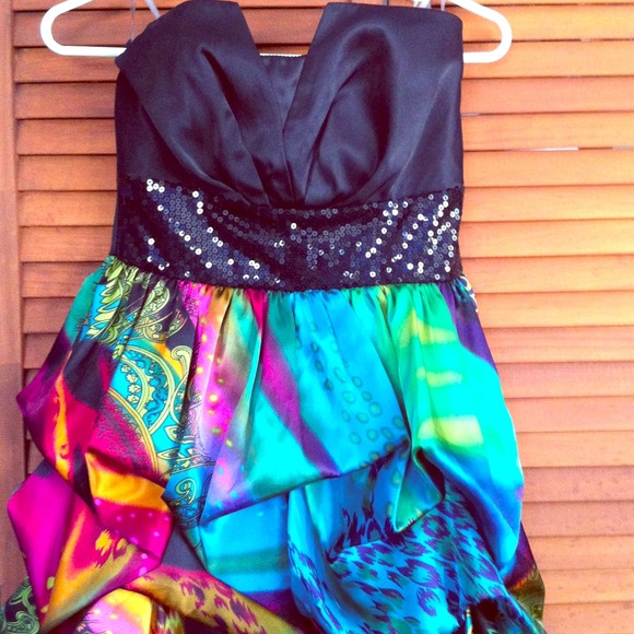 Short party dress