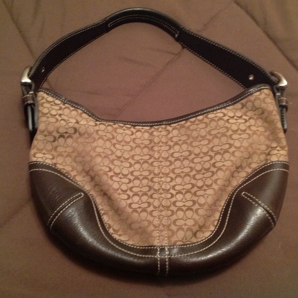 Authentic Coach small hobo bag brown - Picture 1 of 2