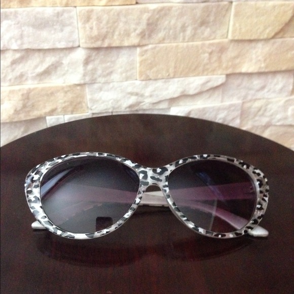 Cool Sunglasses - Picture 1 of 3