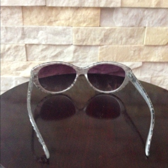 Cool Sunglasses - Picture 3 of 3