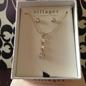 Gemstone earring an necklace set