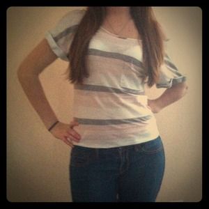 Off shoulder/Loose fit Top