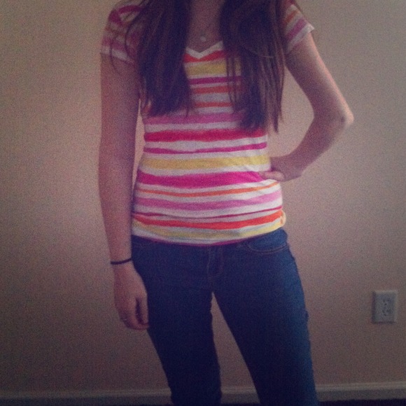 Aeropostale Tee.