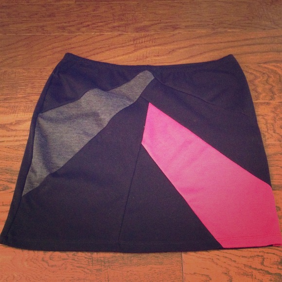 🚫SOLD🚫Plus Mini Skirt
