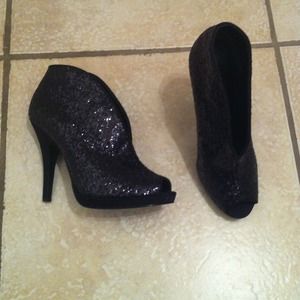 Nina peeptoe high heels never used $25 via PayPal