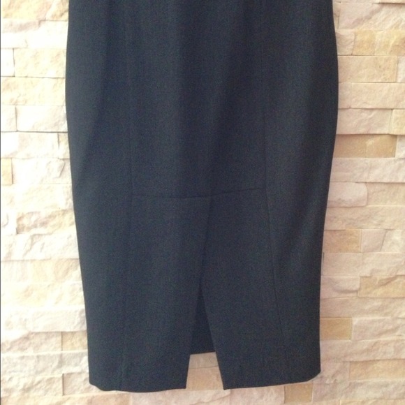 Zara skirt - Picture 2 of 3