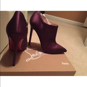AUTH christian Louboutin Purple Satin booties