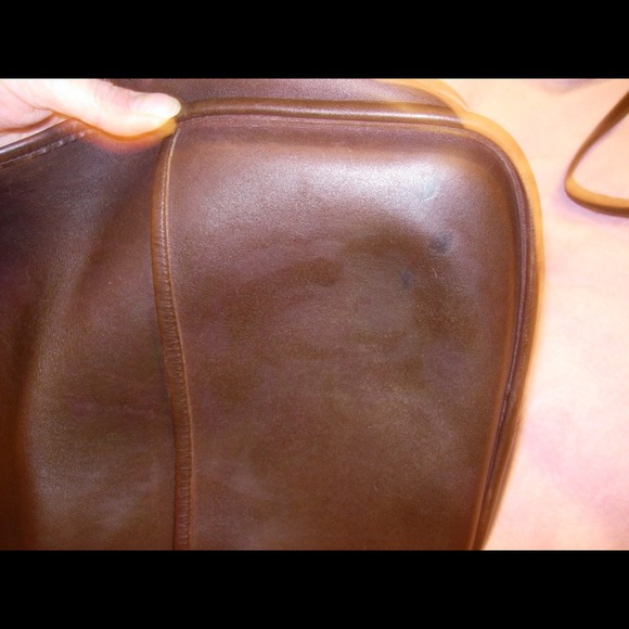 Authentic Vintage Coach Purse, Nice Size - Picture 4 of 4