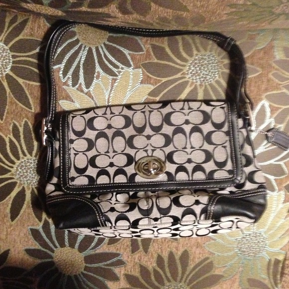 Like-new black Coach bag with silver hardware - Picture 1 of 4