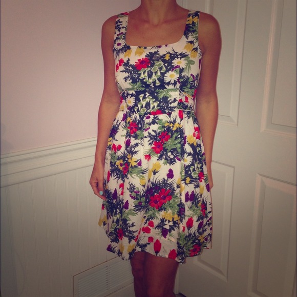 The perfect Sundress - Picture 1 of 4