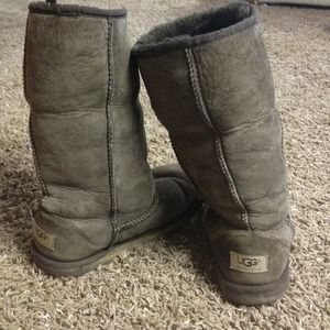 RESERVED Chocolate Uggs
