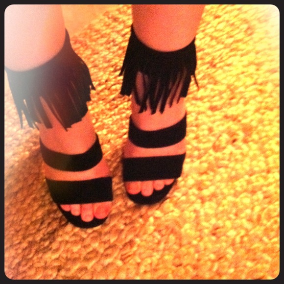 Steve Madden Black Fringe Heels