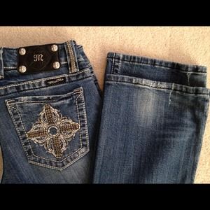 Miss Me Jeans. Boot cut. Size 28. Inseam approx 33