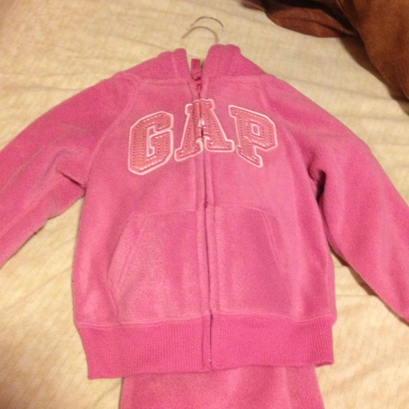Fleece gap sweatsuit