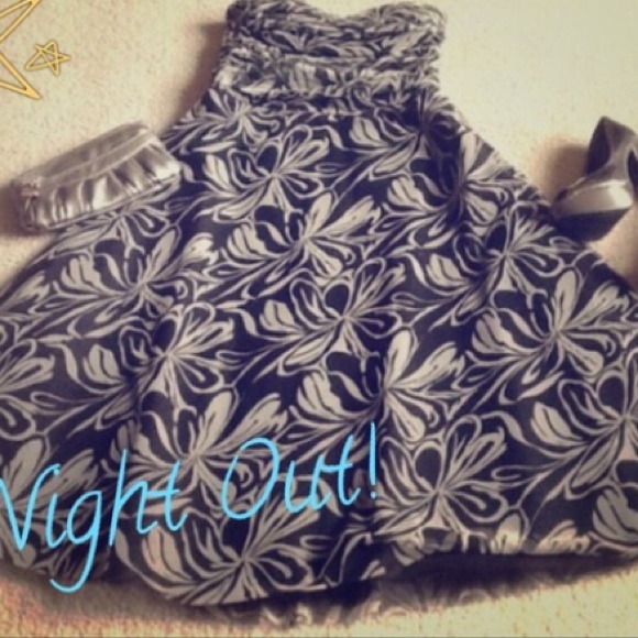 BCBG Dresses & Skirts - 💥REDUCED💥BCBG MAXAZRIA 
Strapless gown size 12