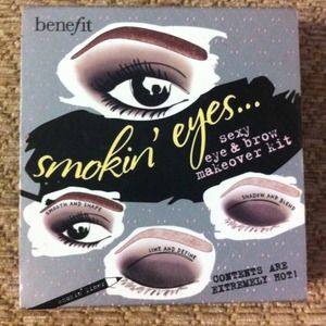 Benefit "smoking eyes" kit
