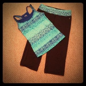 NWOT yoga workout outfit
