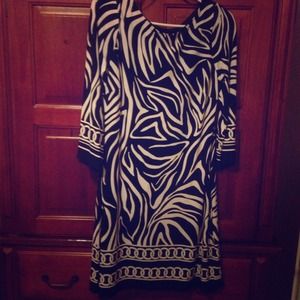 🌺 A pretty dress Reserved!!🌺