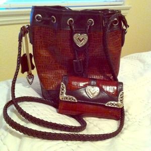 ✨SOLD✨ Matching Purse and Wallet Set 😊