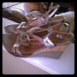 Shoes wedges