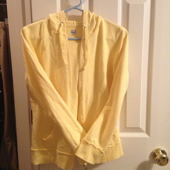 Yellow jacket