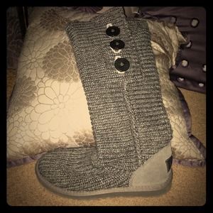Ugg boots grey