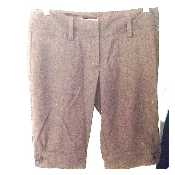Cute brown tweed long shorts