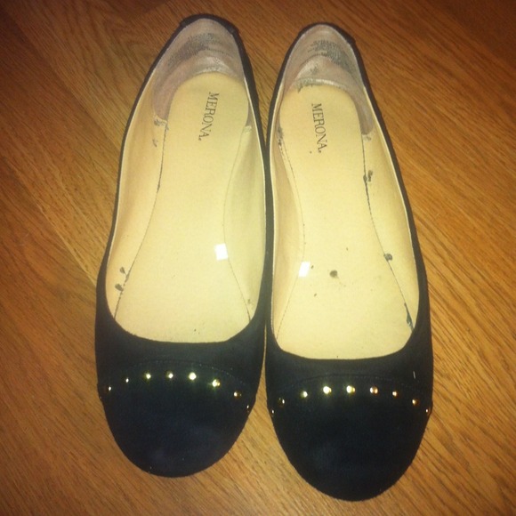 Black Flats w/gold Accents Sz 11