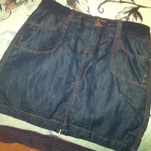 Denim skirt