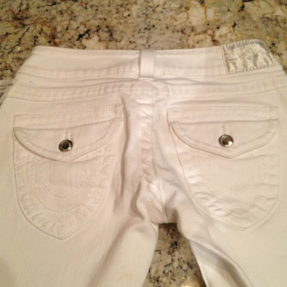 NWT True Religion white boot cut jeans size 26 - Picture 1 of 4