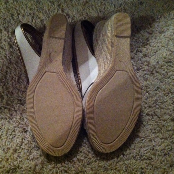 SOLD Beige jcrew wedges with gold detail. - Picture 2 of 4