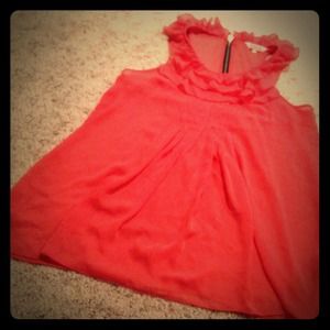 💢Bundled💢💥Burnt orange tunic with zipper back💥