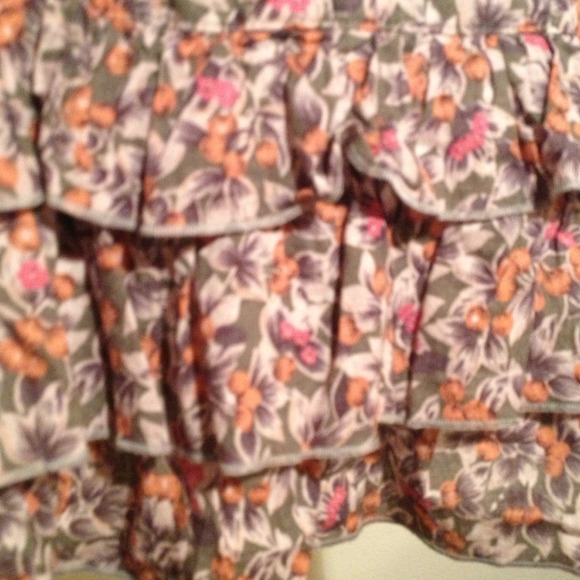 🚫SOLD🚫 Green/Orange Floral Dress - Picture 3 of 4