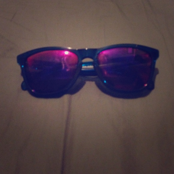 Blue Polarized Oakley Sunglasses