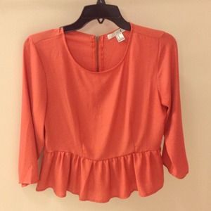 ❌❌SOLD❌❌Forever 21 Peplum Blouse