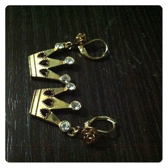 🔴FINAL REDUCTION! Betsey Johnson earrings