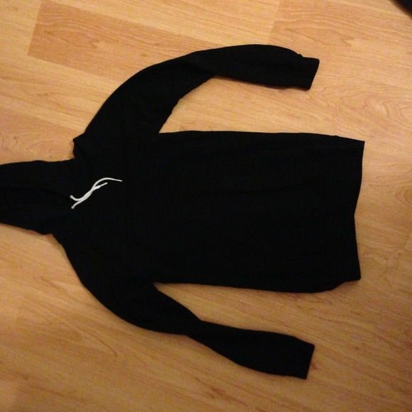 ❌BUNDLED❌Black peace sign pull over hoodie - Picture 3 of 3