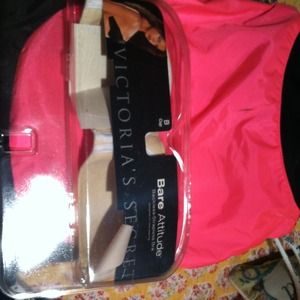 Backless strapless bra