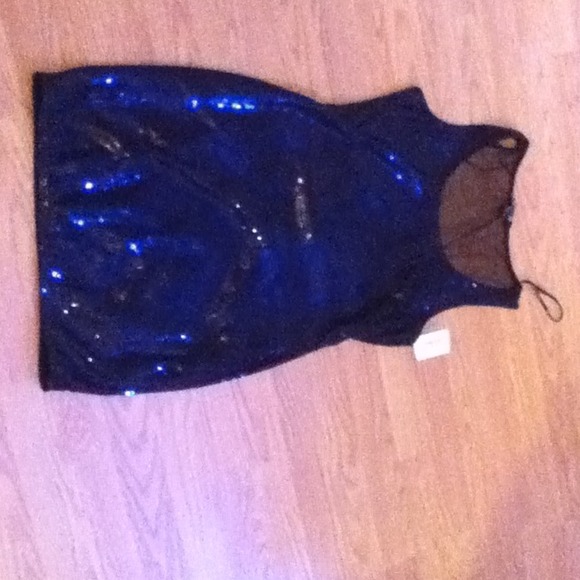 •BUNDLE TRADE!• Sequin Dress & Gators Shirt