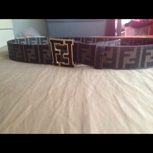 Authentic fendi belt. Great condition. No trade. - Picture 2 of 2